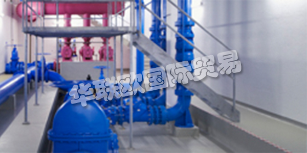 BRUGG集團(tuán)擁有24個(gè)生產(chǎn)基地和30多個(gè)銷售部門，在所有重要的工業(yè)國(guó)家都有代表。1896年，Gottlieb Suhner成立了一家最終成為BRUGG的電纜廠。