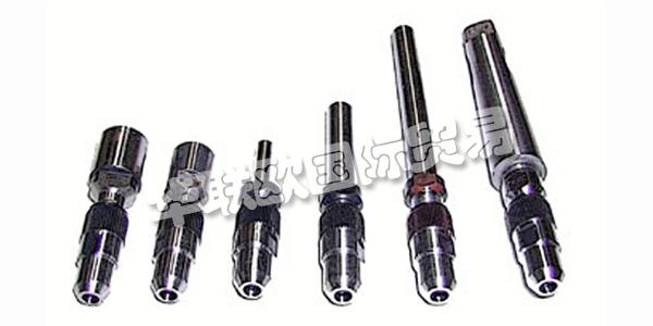 REGLUS AG工廠用于精密工程和電子。他們公司自1938年以來一直生產(chǎn)精密機(jī)械工具。