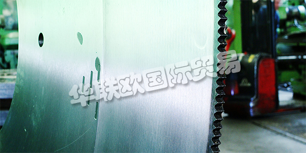 BLECHER在圓鋸片和刀具制造方面擁有150多年的經(jīng)驗(yàn)，可以持續(xù)不斷地提高效率和質(zhì)量。