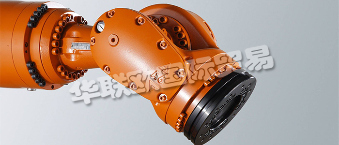 沖壓是指靠沖床和沖壓模具以及沖壓機(jī)器人對板材、帶材等材料施加外力,使之產(chǎn)生塑性變形或分離,獲得所需形狀和尺寸工件的成形加工方法。德國KUKA是國際知名的沖壓機(jī)器人制造商，下文為您介紹KUKA沖壓機(jī)器人。